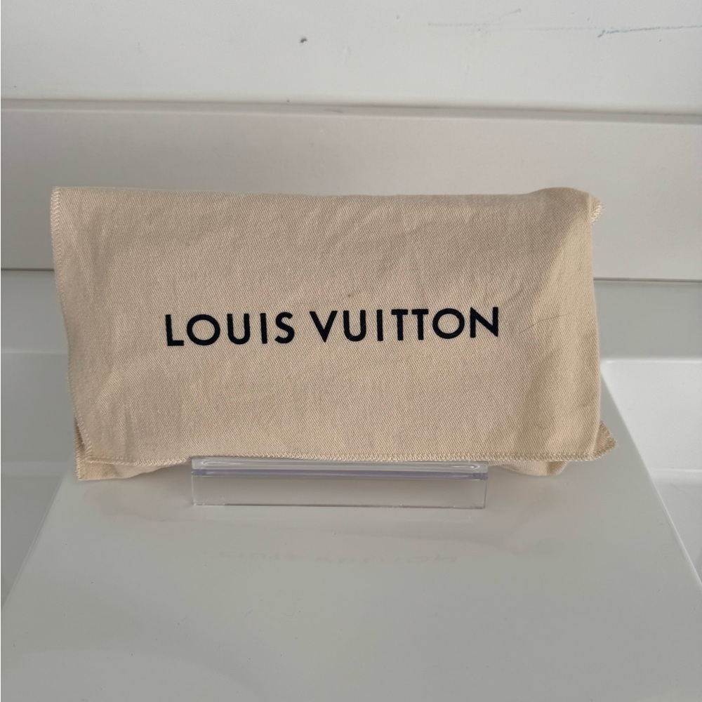 Louis Vuitton Sweet Monogram Vernis Zippy Wallet Coral Pink Limited Edition - Picture 10 of 16